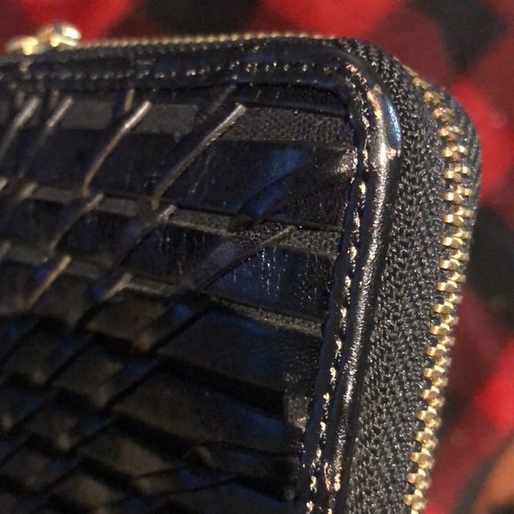 Cole Haan Genevieve Leather Zip Around Wallet - Picture 7 of 12